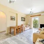 The Green Cottage 1